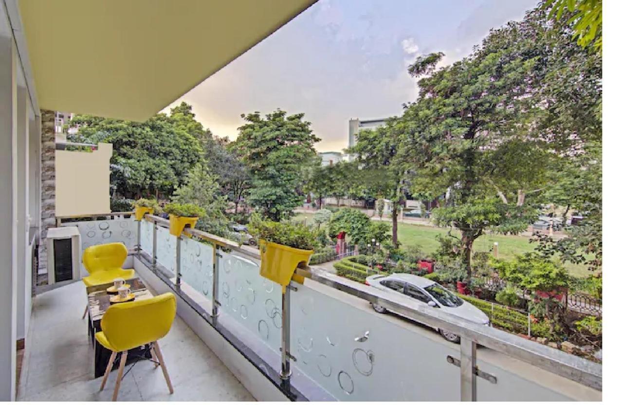 Nuab House - Near Fortis, Max, Medanta, Paras Hospitals And Huda Metro คูร์เคาน์ ภายนอก รูปภาพ