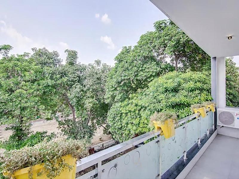 Nuab House - Near Fortis, Max, Medanta, Paras Hospitals And Huda Metro คูร์เคาน์ ภายนอก รูปภาพ